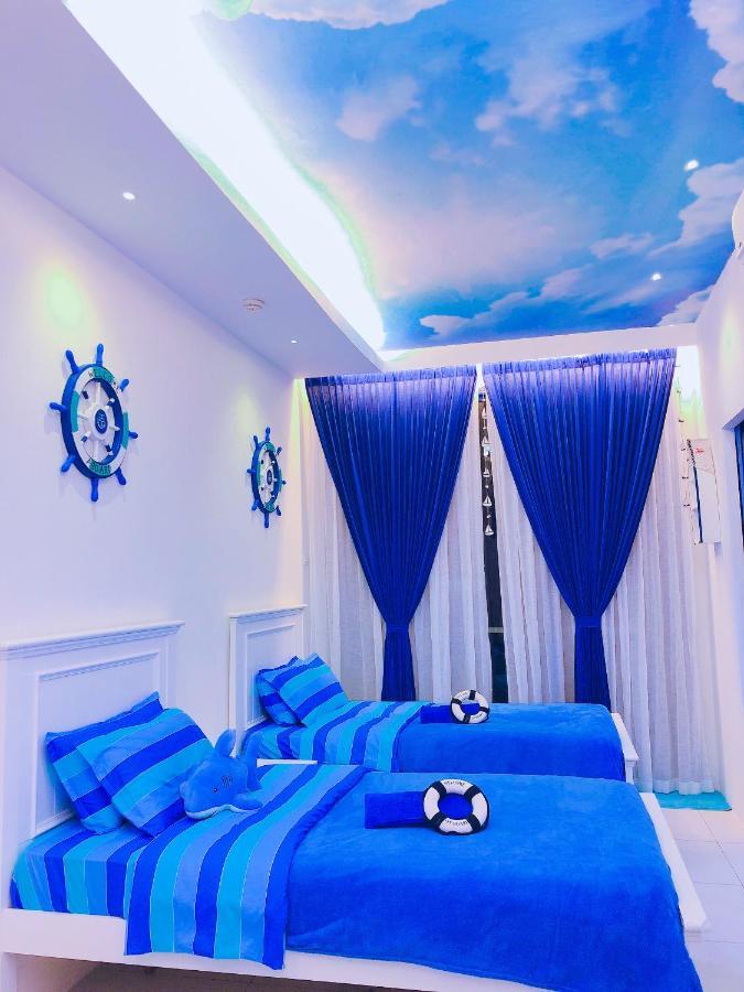 Cat City Mediterranean Theme City&Pool View Homestay 貓城地中海主題城市泳池風景民宿 Kuching Exterior foto